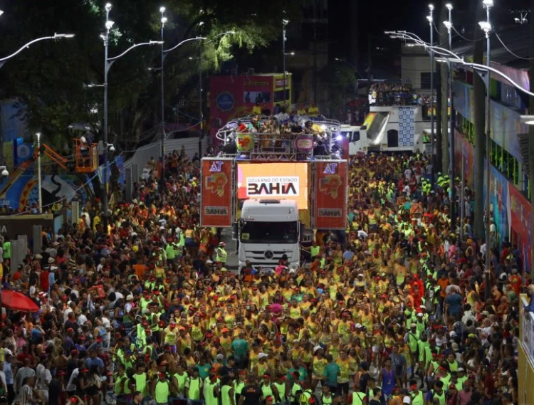 Carnaval exige atenção redobrada com o coração e o corpo