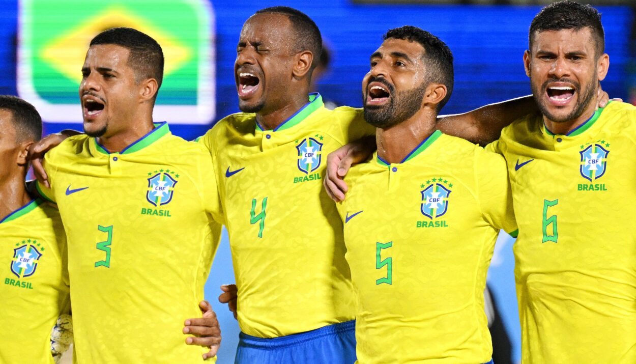 Saiba onde assistir o jogo do Brasil com a Espanha nas quartas da Copa do Mundo de Beach Soccer