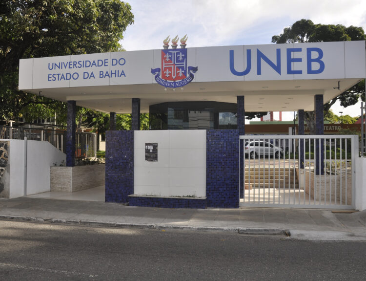 Uneb