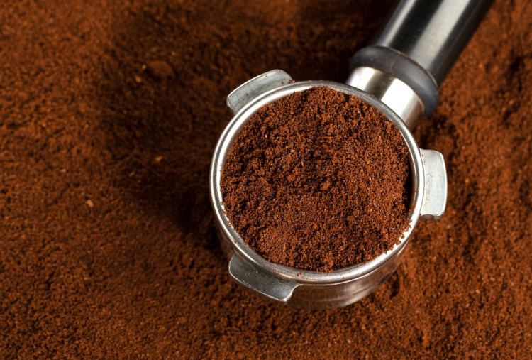 Anvisa determina recolhimento de três marcas de pó de café por risco à saúde