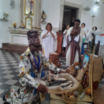 Missa Afro celebra Obaluaiê com doação de alimentos, peixes e gás
